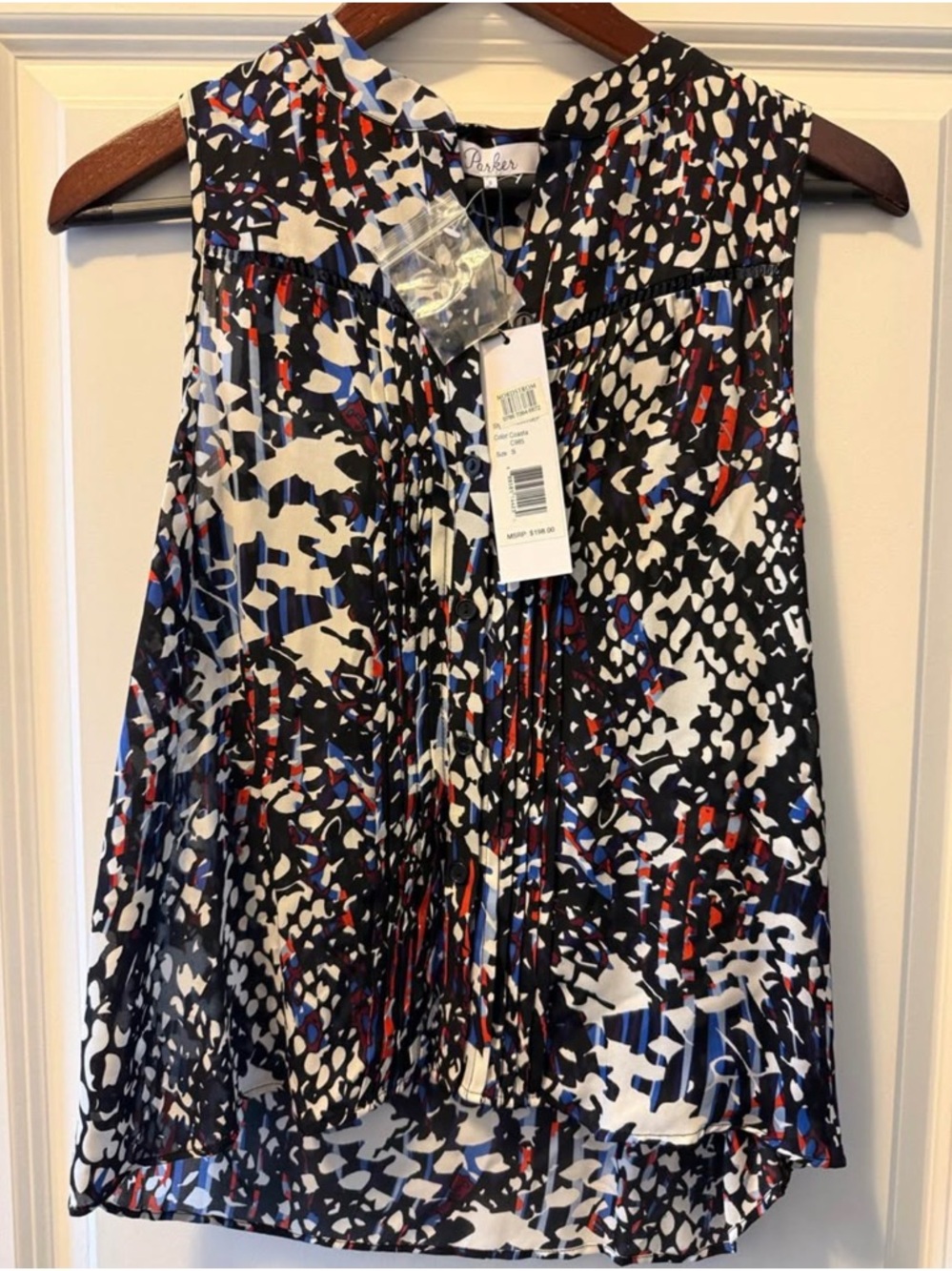 Parker Sleeveless Printed blouse Top, size small, brand new with tags